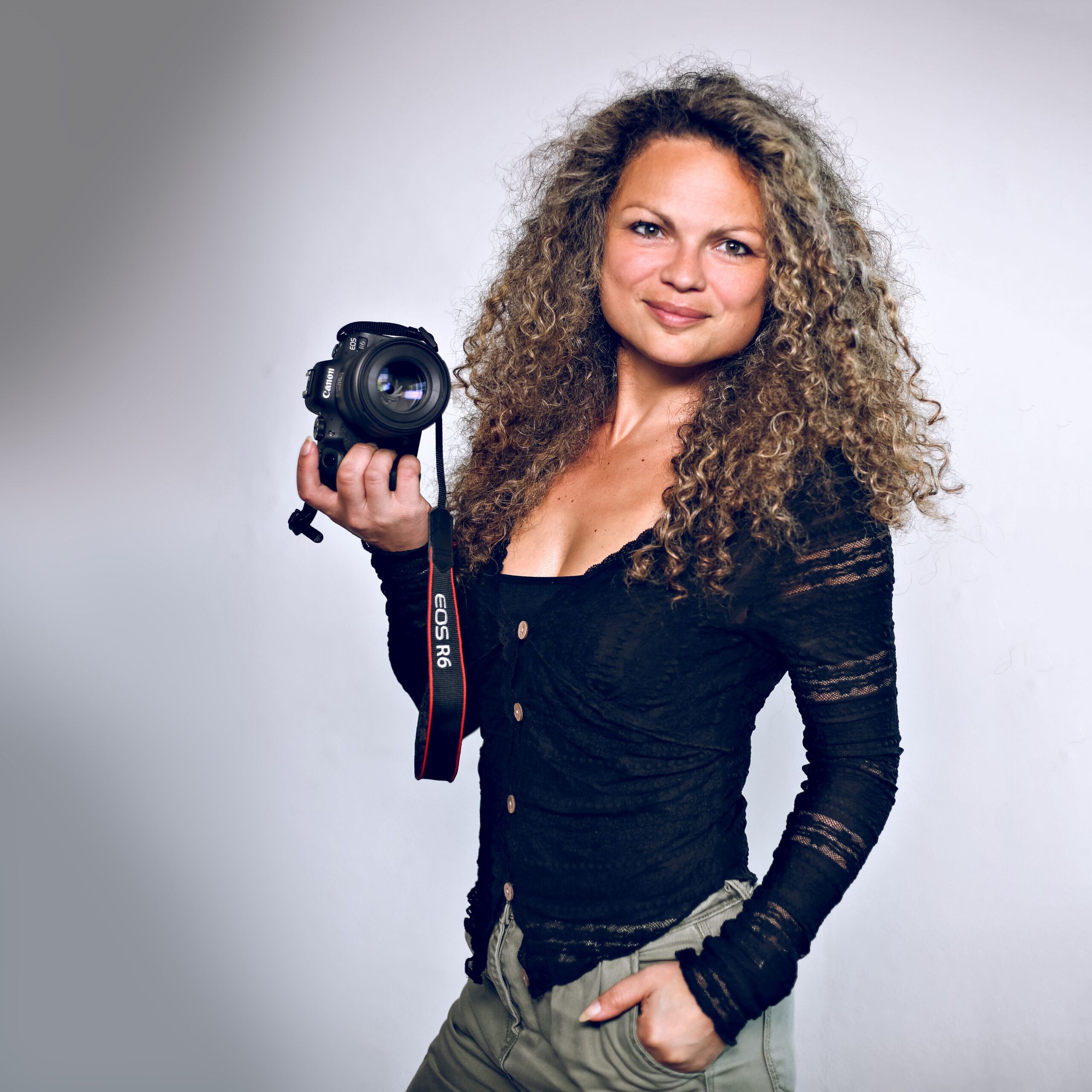 Sabrina Werner, Fotografin und Inhaberin des Fotostudios smirkART in Leipzig